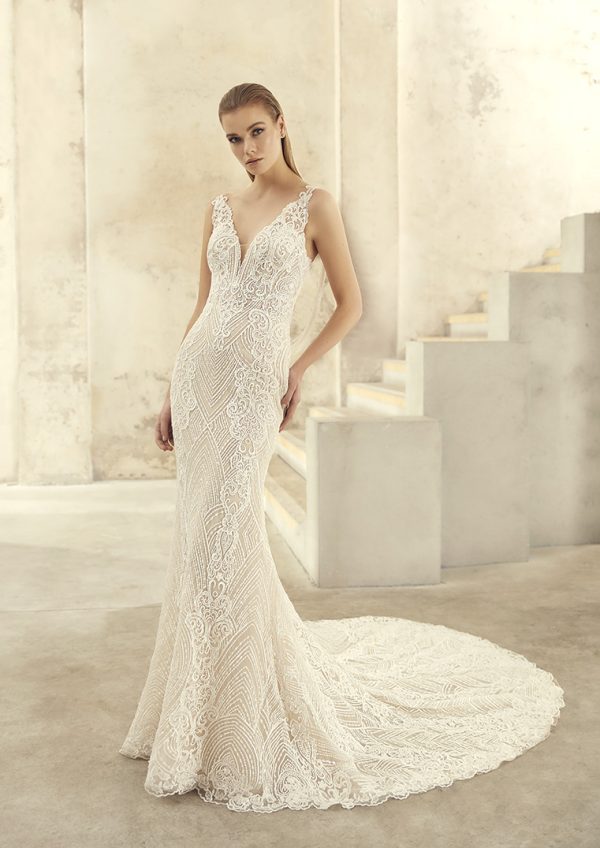 KELDA wedding dress: St. Patrick Collection 2021 Paris