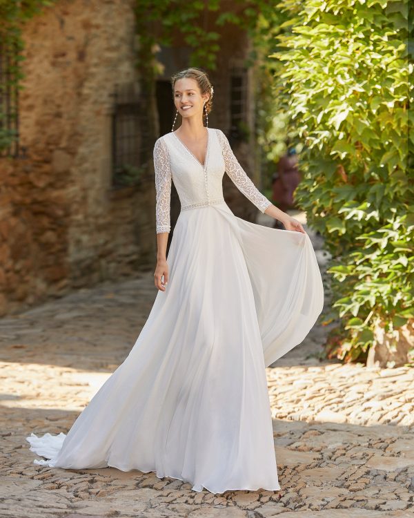 Robe de mariée MANDER Alma Novias collection 2022: Boutique Paris