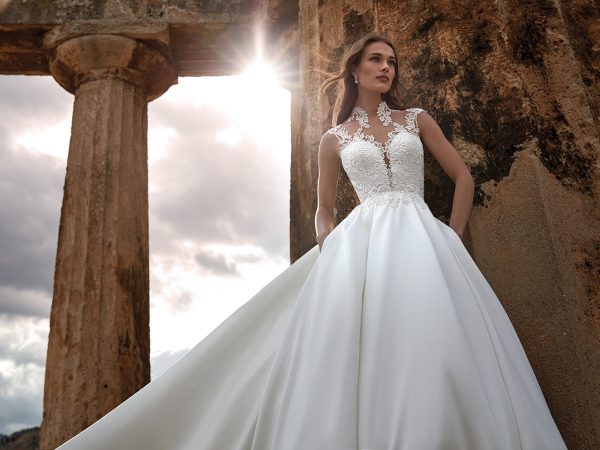 Robe de Mariée MAAT Nicole collection 2022 | Boutique Paris