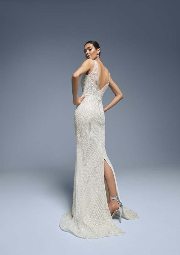 LEUNG wedding dress: Studio st. Patrick 2022 collection Paris