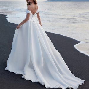 TINIA Nicole Wedding Dress collection 2022| Boutique Paris