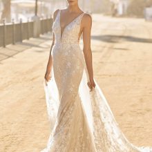 MARLI  Wedding Dress Pronovias collection 2023 | Paris Boutique