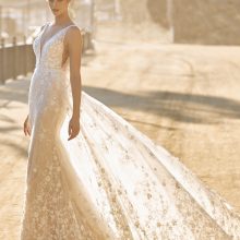 MARLI  Wedding Dress Pronovias collection 2023 | Paris Boutique