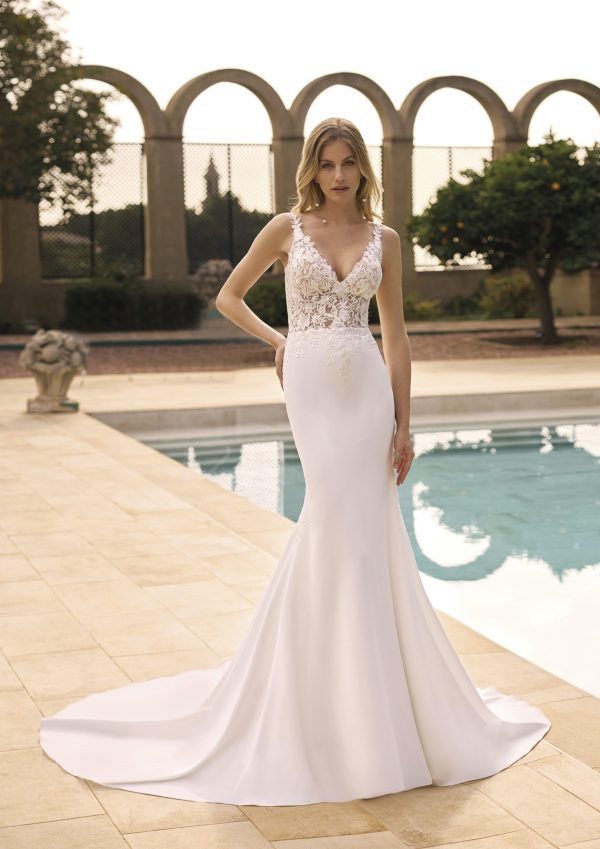 Robe de Mariée CHERI White One Collection 2024| Boutique Paris