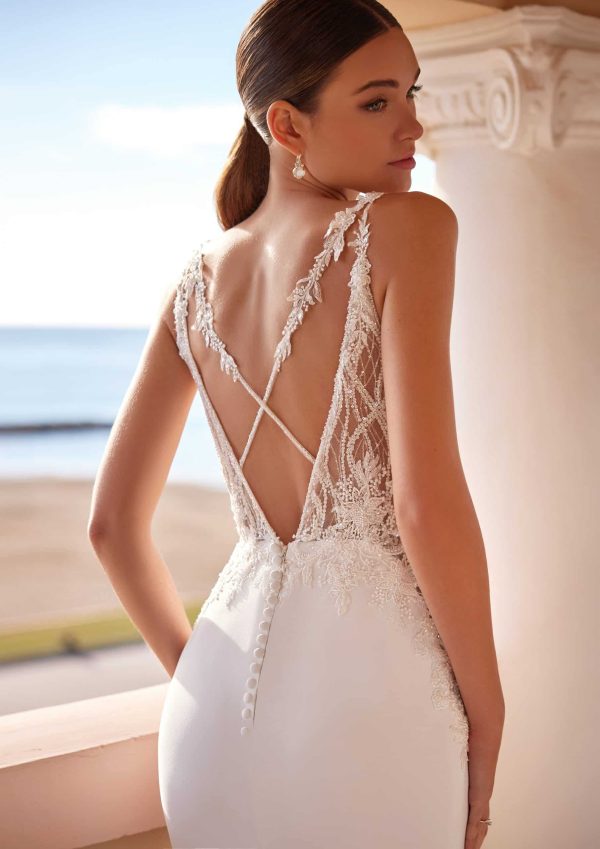 LEEDS wedding Dress: San Patrick collection 2024 Paris Boutique