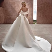 LUISE Wedding Dress Pronovias collection 2024