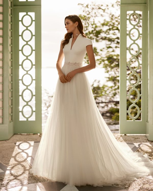 SILOC Wedding Dress Aire Barcelona Collection 2024| Paris Boutique