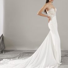 Robe de Mariée BALE Pronovias collection 2025| Boutique Paris