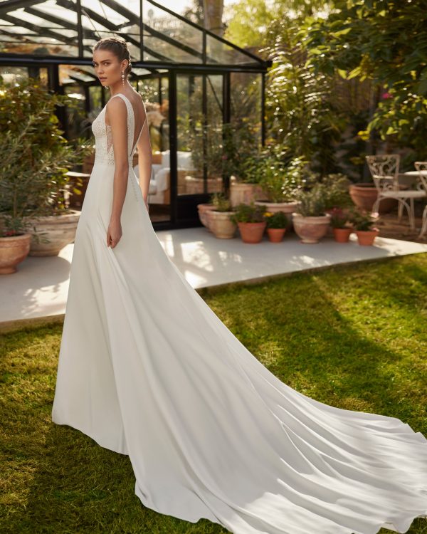 Robe de Mariée UGARIAN Aire Barcelona 2025| Mariée Parisienne