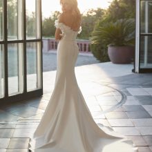 VINCET Wedding Dress Aire Barcelona Collection 2025| Paris Boutique