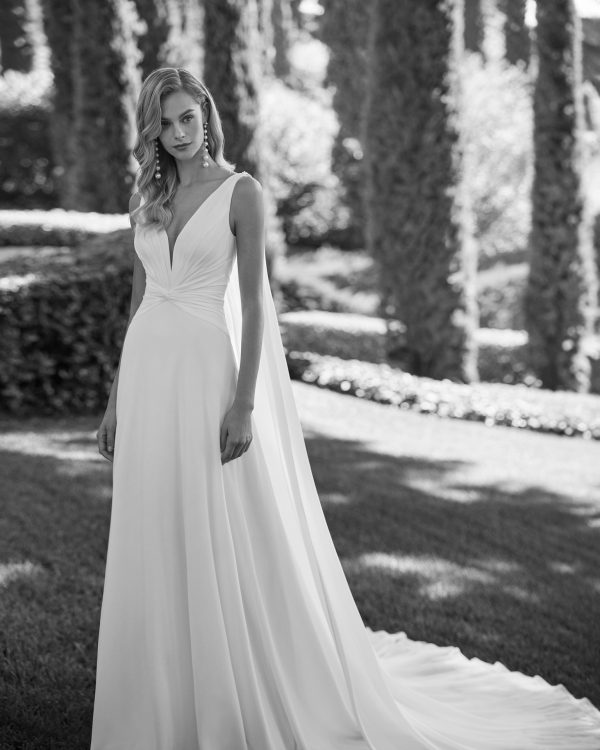 Robe de mariée DADEL ADRIANA ALIER collection 2025: Paris