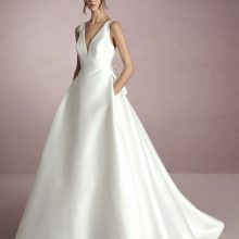 IKEBANA Wedding Dress White one Collection 2025 Paris Boutique