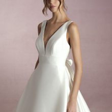 IKEBANA Wedding Dress White one Collection 2025 Paris Boutique