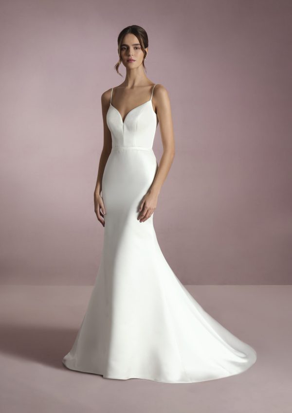 Robe de Mariée SAPPORO White One Collection 2025| Paris