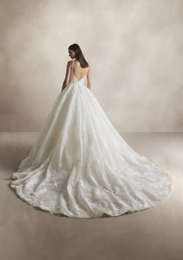 Robe de Mariée ZAILA Nicole Milano collection 2025| Paris