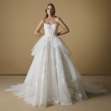 Robe de Mariée OIFE Nicole Milano collection 2025| Paris