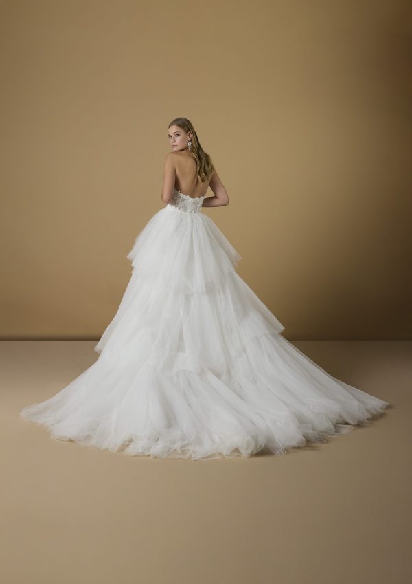 Robe de Mariée OIFE Nicole Milano collection 2025| Paris